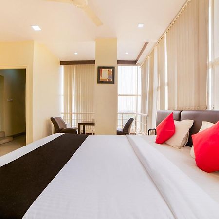 Super Capital O Raaga Grand Hotel Hyderabad Exterior photo